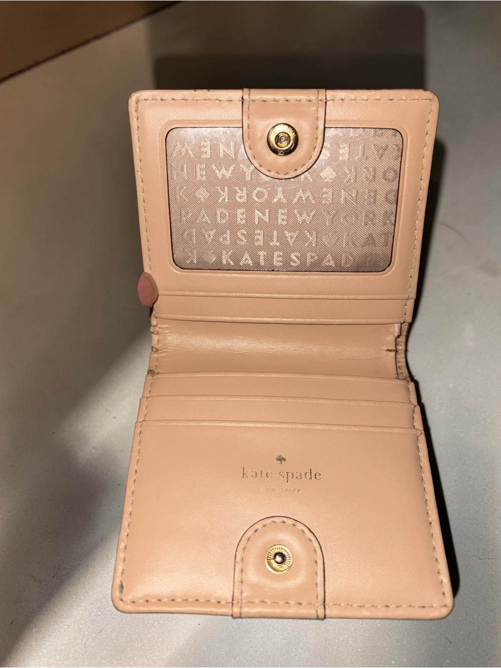 Vintage Kate spade Gray ostrich Leather Compact Wallet with Bow Accent - Picture 4 of 6